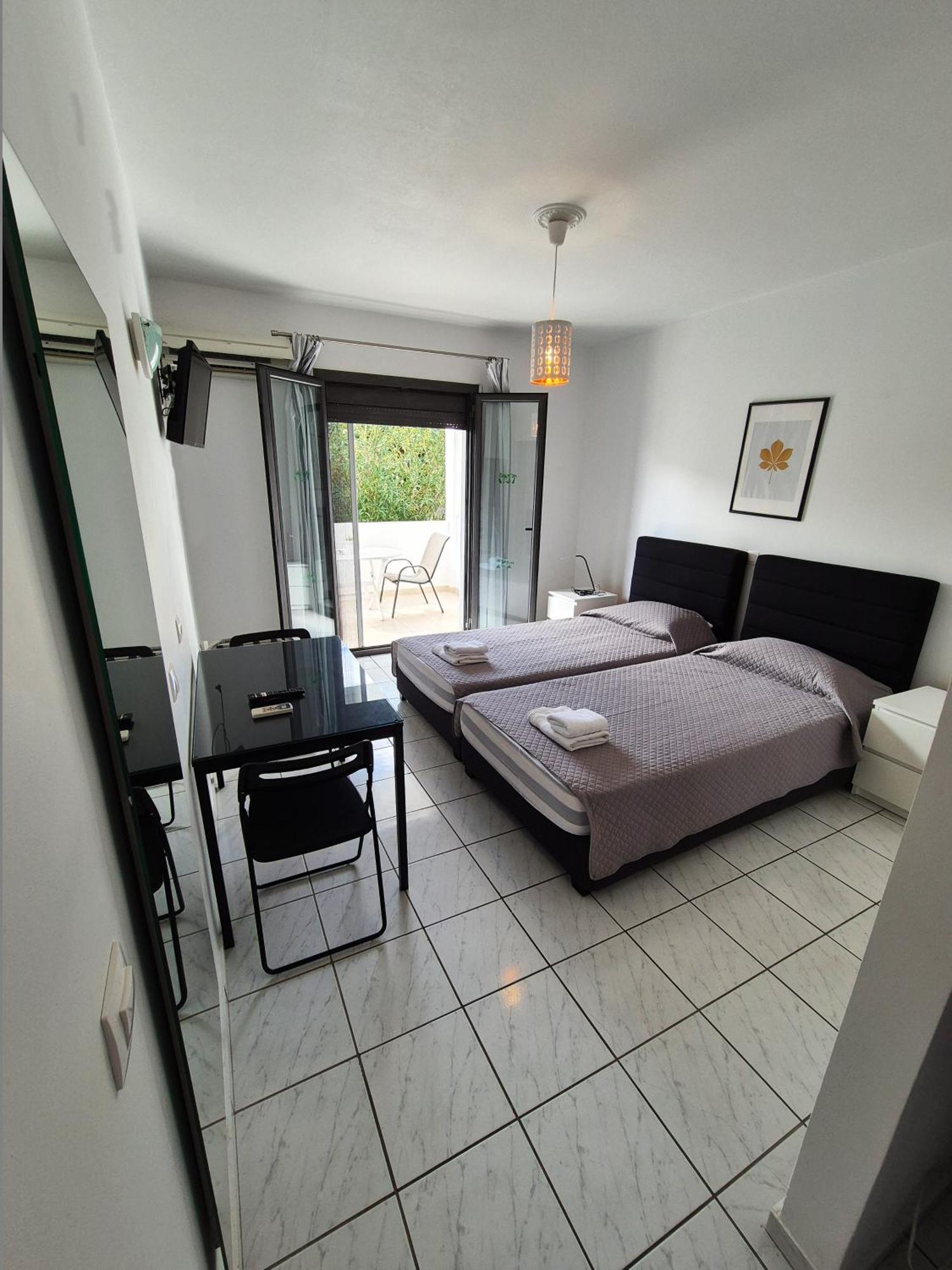 Natalie'S Hotel Skala  Ngoại thất bức ảnh
