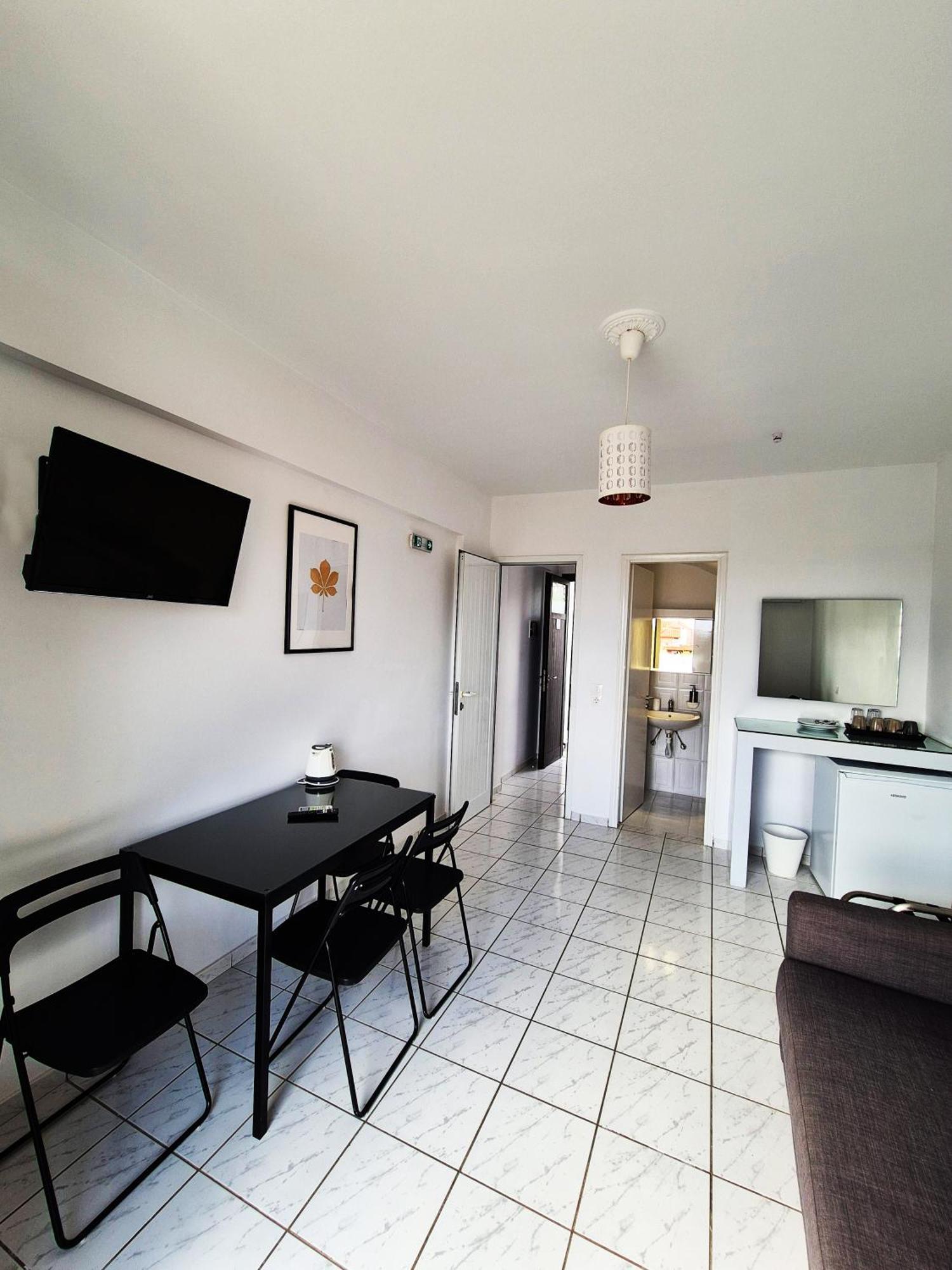 Natalie'S Hotel Skala  Ngoại thất bức ảnh